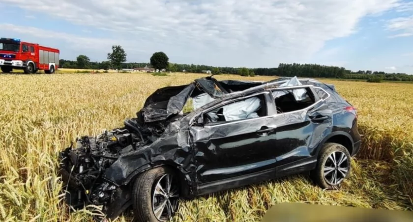 Wypadek w Radzyniu Polskim. Dwóch nastolatków nie żyje. 17-latka w ciężkim stanie w szpitalu