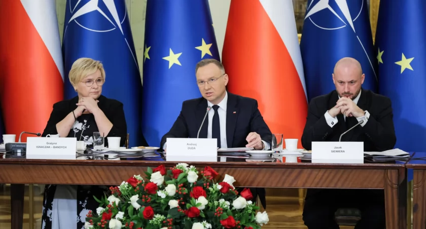 Posiedzenie RBN. Omówienie ważnych spraw bezpieczeństwa i wsparcia Ukrainy