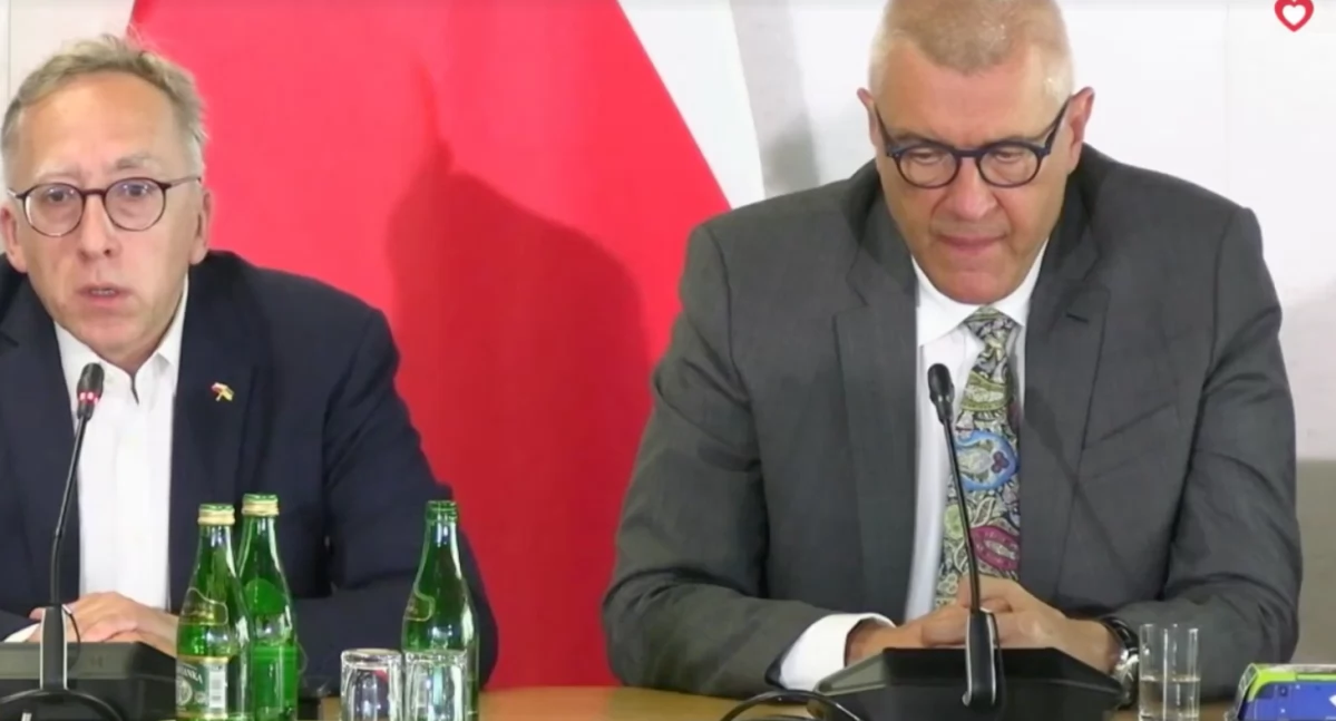 Roman Giertych składa interpelację w sprawie finansowania przez rząd piS organizacji Roberta Bąkiewicza