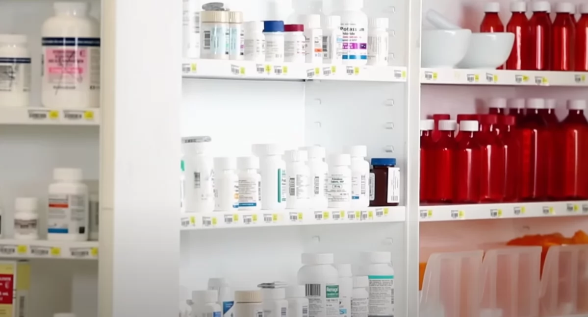 Handel lekami opioidowymi w Polsce. Nowelizacja ustawy o sprzedaży silnych leków na receptę w Internecie 