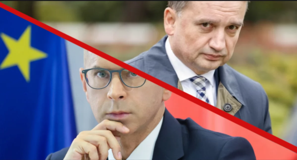 Zdjęcie przedstawiające Michała Szczerbę z KO. Ziobro spotkany przez Europosła na lotnisku Warszawa–Okęcie