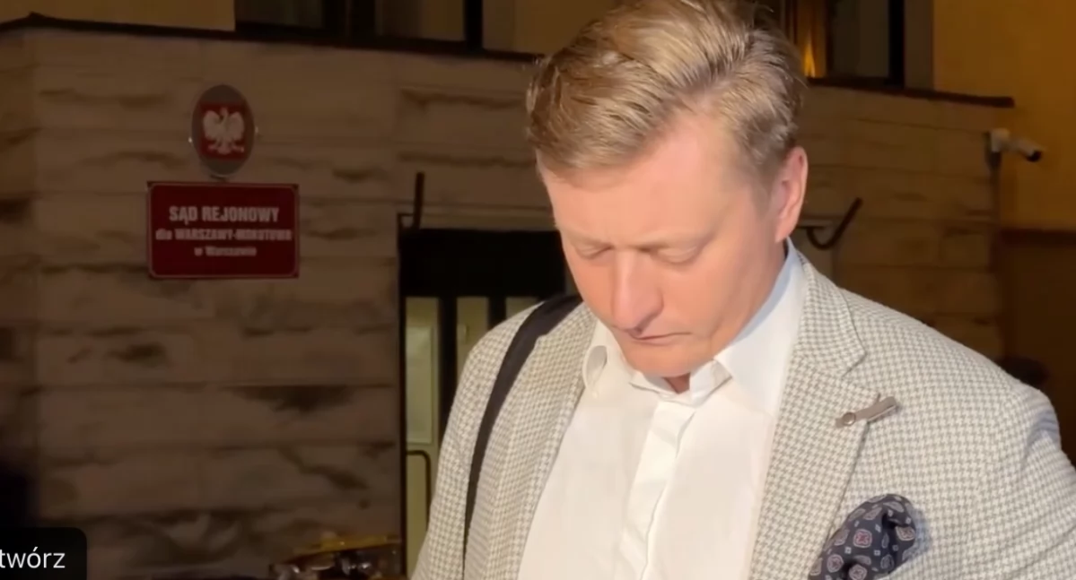 Zdjęcie z konferencji prasowej mec. Bartosza Lewandowskiego, byłego obrońcy Pawła S. 
