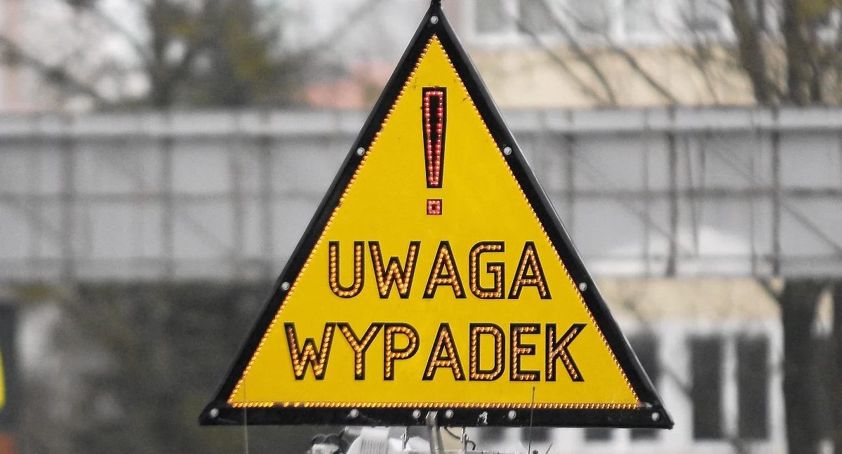 Dachowanie autobusu na autostradzie A4. Nowe informacje o ofiarach wypadku 