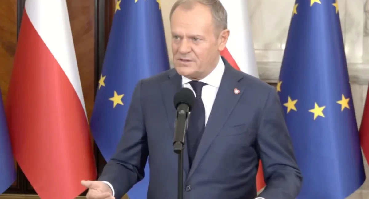 Premier Donald Tusk podczas konferencji prasowej. Szef rządu zapowiedział wewnętrzne wybory w KO kandydata na prezydenta 
