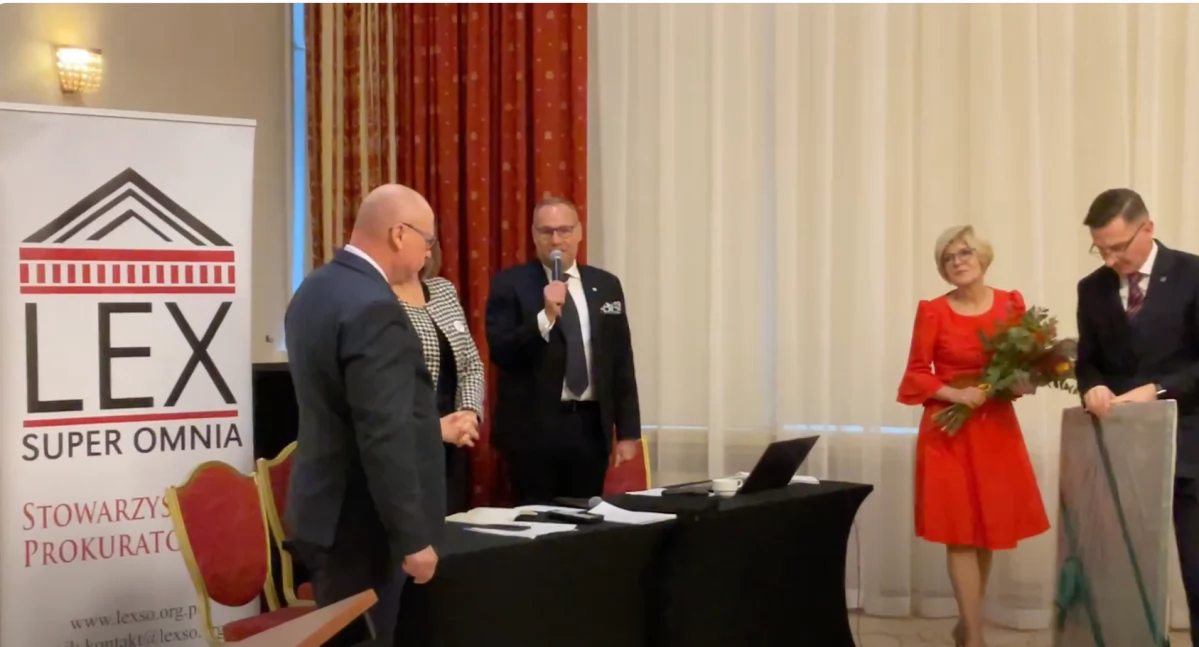 Niezależni prokuratorzy ze stowarzyszenia Lex Super Omnia apelują do Ministerstwa Finansów w sprawie wynagrodzeń 