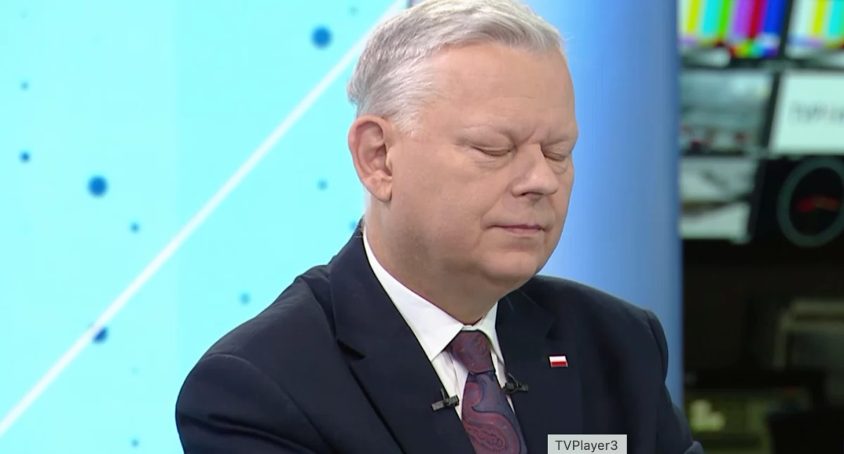 Poseł Marek Suski podczas rozmowy na antenie TVP Info. Polityk narzeka na brak pieniędzy i spór o kandydata na prezydenta