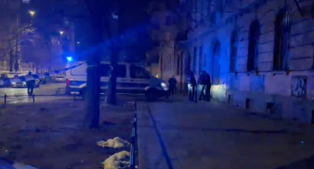 Kadr z nagrania akcji służb na ul. Inżynierskiej, gdzie młody policjant śmiertelnie postrzelił kolegę. Nowe informacje o funkcjonariuszu 