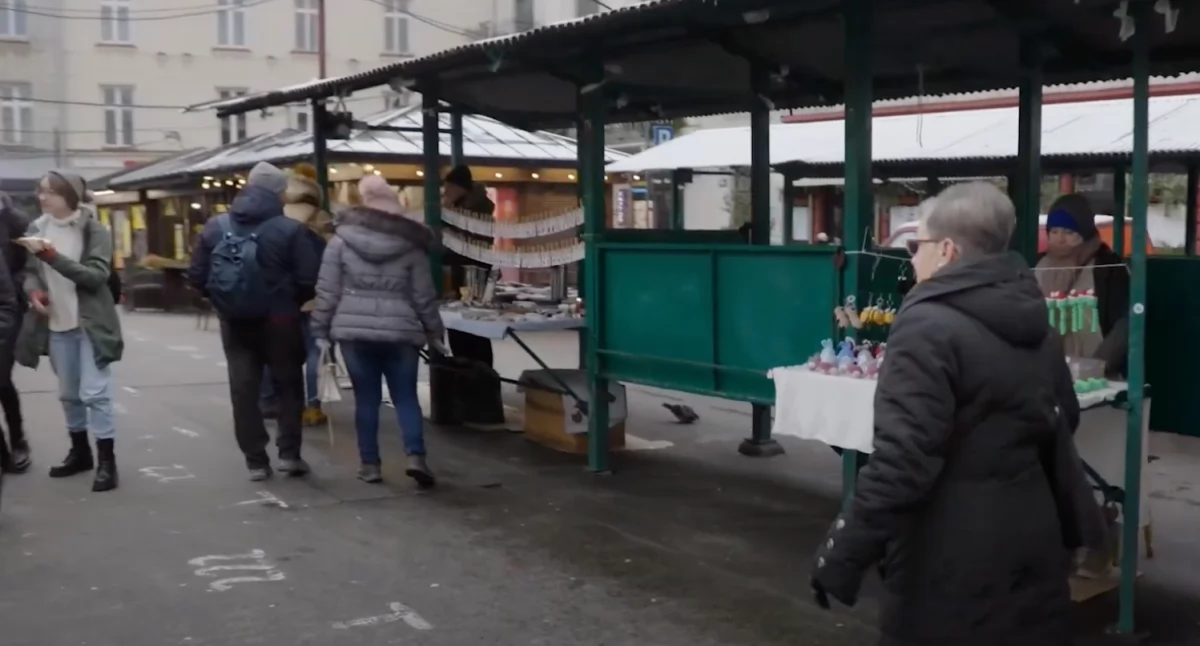 Nowe zasady i limity ZUS dla emerytów i rencistów. Pracujący seniorzy zyskają więcej pieniędzy 