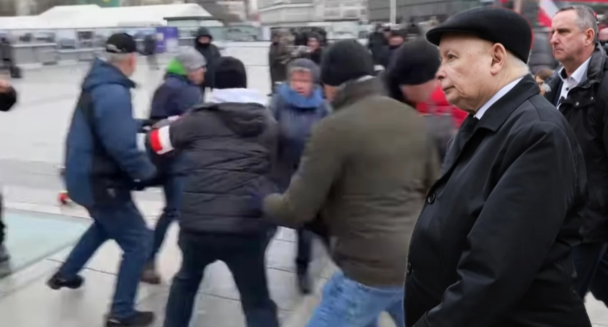 Dzisiaj wypada 179. miesięcznica smoleńska. Politycy PiS i Jarosław Kaczyński na pl. Piłsudskiego 