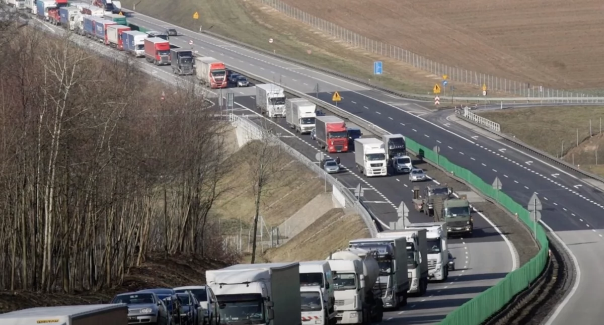 Wypadek na autostradzie A4 koło Opola. Korki i utrudnienia w kierunku Katowic