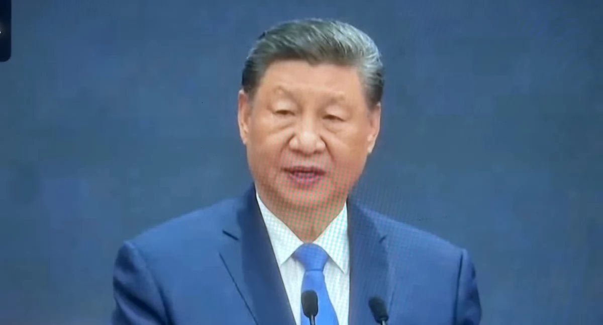 Xi Jinping - przewodniczący Chińskiej Republiki Ludowej niszczy amerykańską gospodarkę w odwecie za cła
