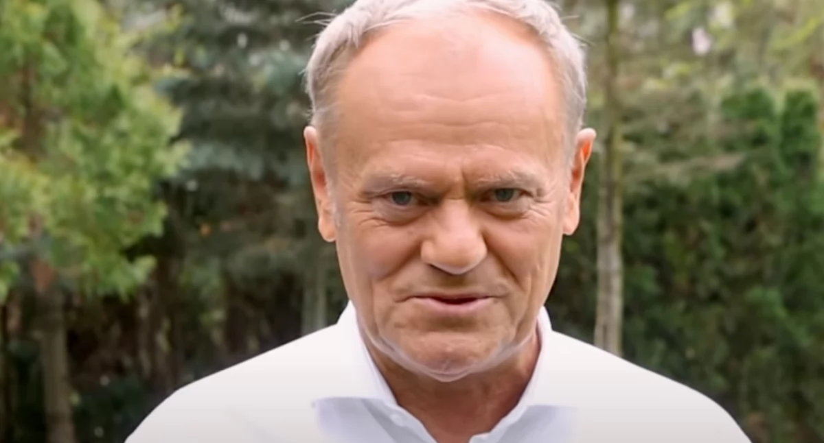 Donald Tusk poinformował o przełożeniu obchodów 1000-lecia Korony Polskiej. Jest nowa data wydarzenia w Warszawie 