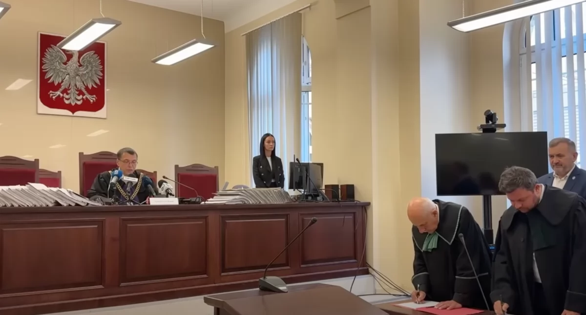 Sąd podczas ogłaszania wyroku w sprawie senatora Stanisława Gawłowskiego w związku z aferą melioracyjną 