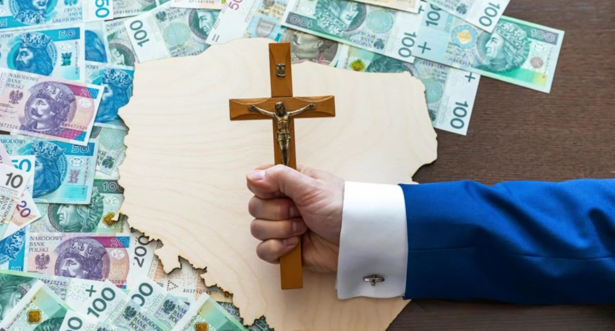 Akt oskarżenia przeciwko księdzu Ryszardowi L. za fikcyjne faktury i darowizny 