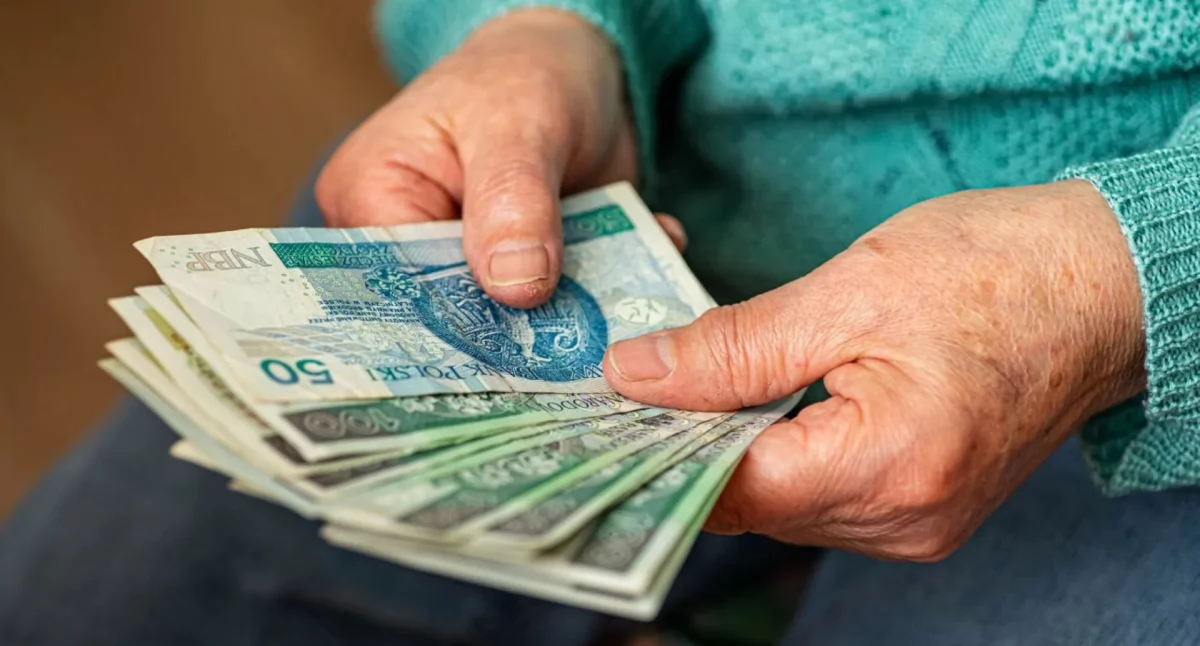 Dyrektorzy biura maklerskiego z łodzi usłyszeli zarzuty w sprawie 1200 poszkodowanych klientów 