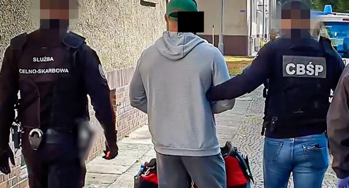 CBŚP zatrzymało 13 osób za fikcyjne faktury. Służby rozbiły mafię VAT