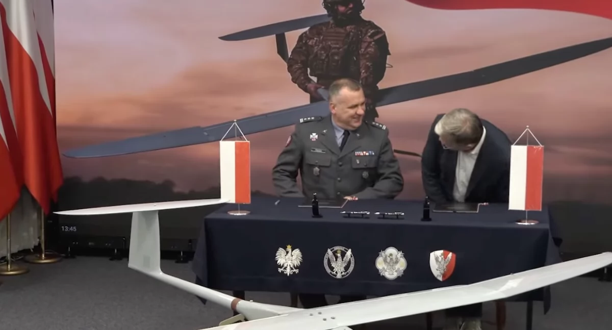 Zgłoszenie o spadającym obiekcie w świętokrzyskim. Wojsko zareagowało natychmiast