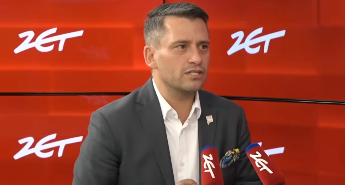 Paweł Śliz w wywiadzie stwierdził, że po odejściu Szymona Hołownia Polska 2025 może odzyskać zaufanie wyborców 