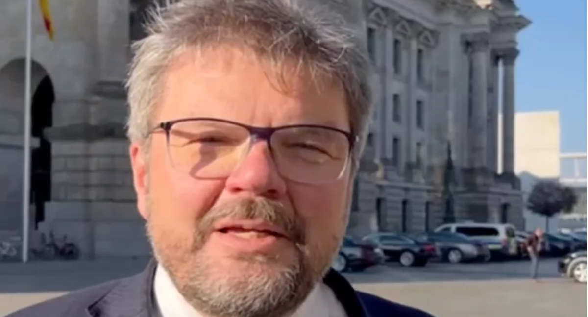 Wizyty sympatyków AfD w ambasadzie Rosji w Berlinie. Michael Kaufmann tłumaczy ich „turystyczny charakter”