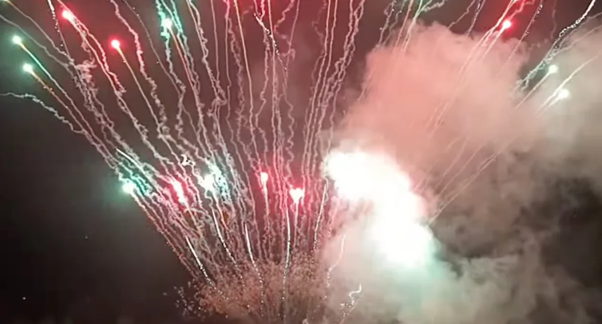 Sejm zajmie się zakazem fajerwerków. Dwa projekty ustaw czekają na rozpatrzenie