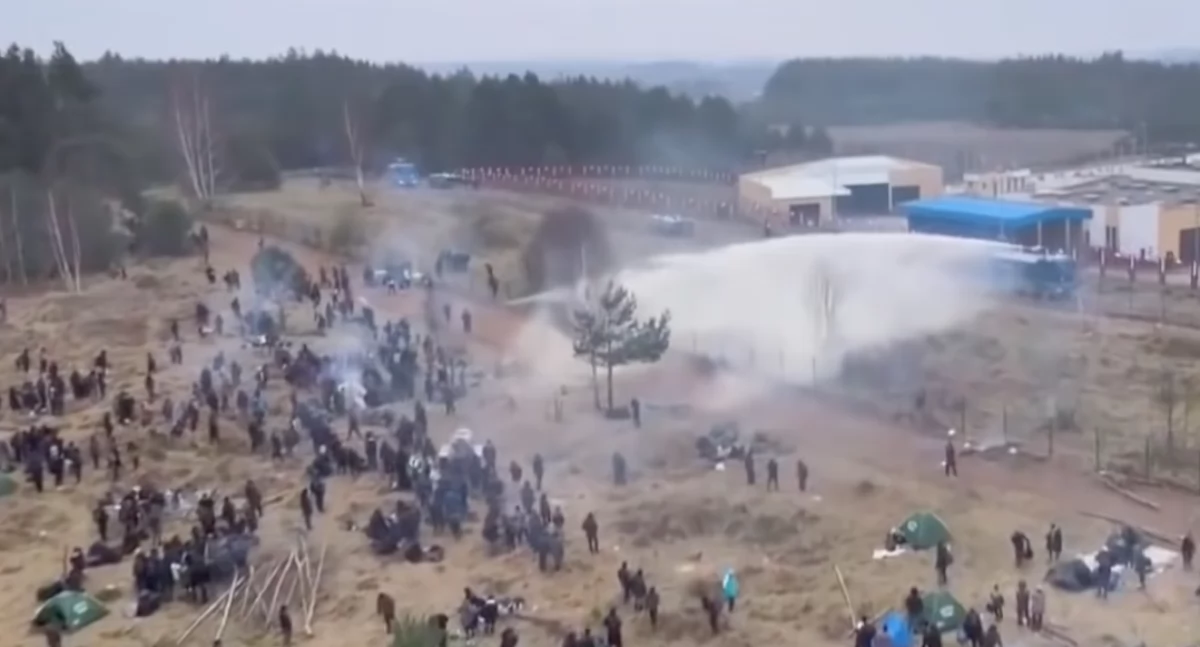 Wojna hybrydowa uderza w Polskę. Ekspertka wyjaśnia, jak Rosja testuje polskie służby