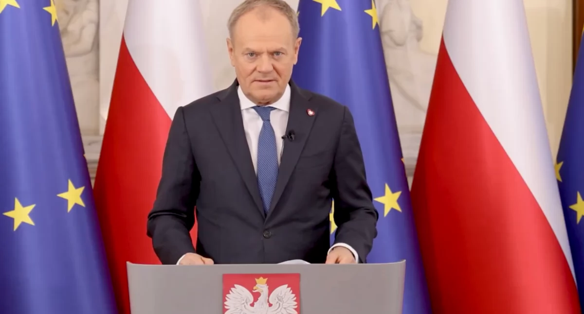 Rząd w trybie alertu. Tusk o nadzwyczajnych działaniach dla Polaków za granicą