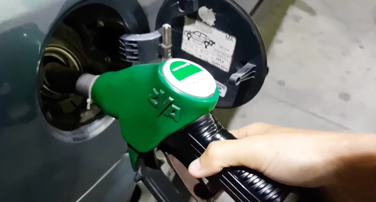 Spadki cen ropy na światowych rynkach spowodowane możliwym rozejmem pomiędzy USA,a Iranem 