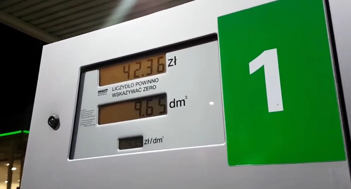 Paliwo tanieje. Nowe ceny maksymalne obowiązują od weekendu