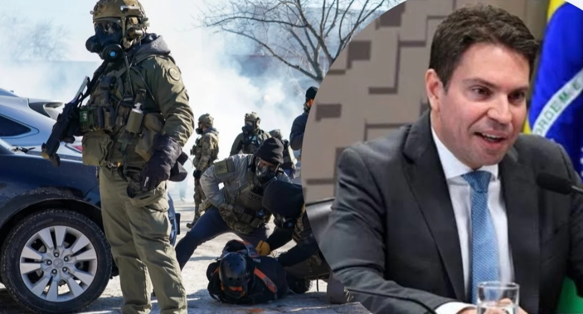 Funkcjonariusze ICE podczas operacji zatrzymania w Stanach Zjednoczonych. Obok Alexander Ramagem