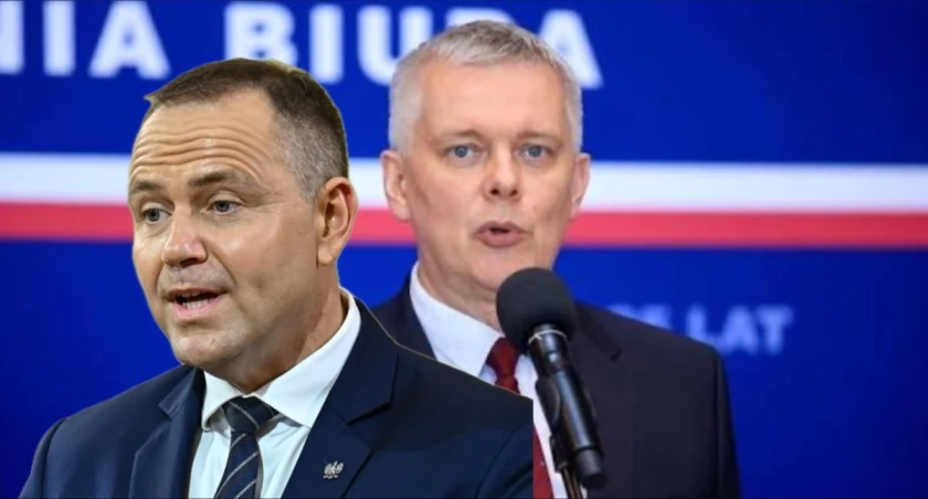 Minister koordynator służb specjalnych Tomasz Siemoniak komentujący spór z prezydentem Karolem Nawrockim w sprawie traktatu obronnego Polski z Wielką Brytanią