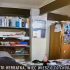 Kobieta truła koleżankę z pracy – zdjęcia z ukrytej kamery. Zdjęcia ze strony policyjnej