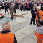Dzisiaj 174. miesięcznica smoleńska – relacja sprzed pomnika  
