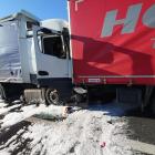 Wypadek tirów na A4. Zdjęcia z facebooka 