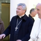 Papierz Franciszek nie żyje – zestawienia największych skandali i kontrowersyjnych...