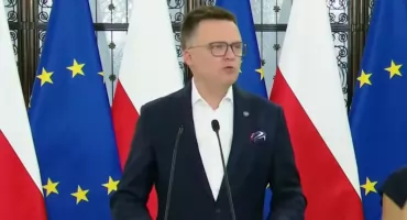 Hołownia zwrócił dwie prezydenckie ustawy do uzupełnienia. Powód: braki formalne