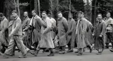 Bunt Sonderkommanda w Auschwitz. Heroiczny zryw więźniów 7 października 1944 roku