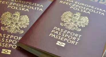 MSWiA szykuje nową ustawę o obywatelstwie polskim. Kierwiński podał szczegóły 