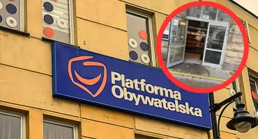 Warszawa: Atak na biuro Platformy Obywatelskiej przy ul. Wiejskiej