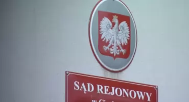 Rodzice z Sokółki przed sądem. Dwumiesięczne dziecko zmarło na sepsę