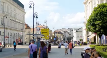 Ostatni weekend bez aut na Krakowskim Przedmieściu. Zmiany w komunikacji