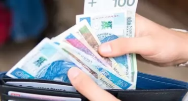 Finanse Polaków w 2025 roku. Rosną oszczędności, ale wciąż dominuje potrzeba bezpieczeństwa