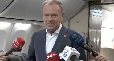 Donald Tusk w Berlinie. Rozmowy przy stole negocjacyjnym ws. Ukrainy