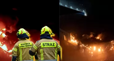 Pożar hali w Stalowej Woli wciąż nieopanowany. Strażacy rozważają rozbiórkę konstrukcji