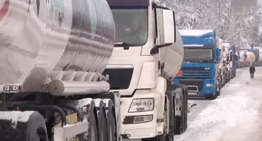 Paraliż na granicy w Dorohusku. 24 km kolejki i ponad tysiąc ciężarówek