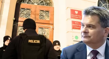 Przeszukania w biurach byłych rzeczników dyscyplinarnych. Korneluk: Zabezpieczono dokumenty 120 spraw