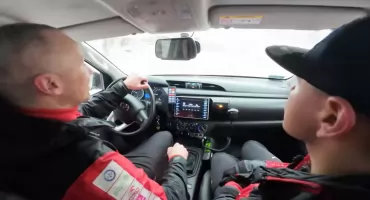 Trudne warunki na szlakach w Beskidach. Babia Góra z zagrożeniem lawinowym