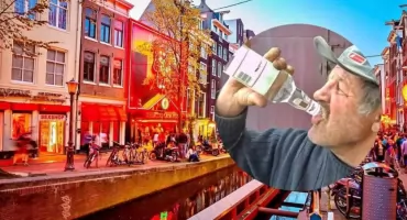 Amsterdam odsyła bezdomnych Polaków do kraju. Coraz więcej naszych rodaków trafia na ulicę