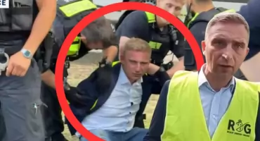 Interwencja niemieckiej policji wobec Roberta Bąkiewicza. MSWiA komentuje wydarzenia w Berlinie