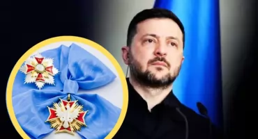 Fala fake newsów po odebraniu Zełenskiemu Orderu Orła Białego. Eksperci ostrzegają przed rosyjską propagandą