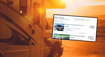 Kampery w Polsce coraz popularniejsze – raport Otomoto